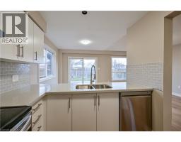 8 LIVINGSTONE Crescent - 11