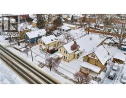 86-90 COURTLAND Street E - 2