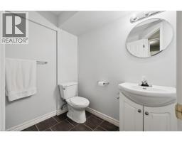 112 EDGEMERE Drive - 32