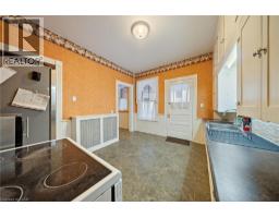 41 WELLINGTON Street S - 10