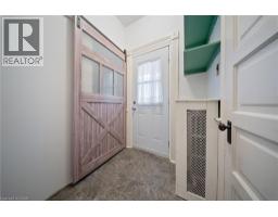 41 WELLINGTON Street S - 13