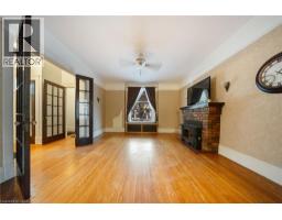 41 WELLINGTON Street S - 6