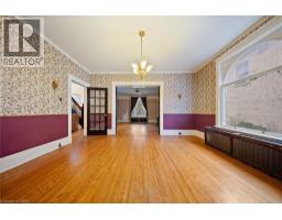 41 WELLINGTON Street S - 8