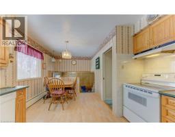 26 DEERPARK Crescent - 18