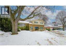 26 DEERPARK Crescent - 2