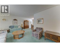 26 DEERPARK Crescent - 22