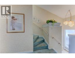 26 DEERPARK Crescent - 23