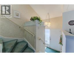 26 DEERPARK Crescent - 27