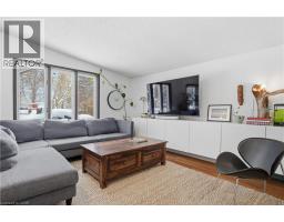 115 ROSLIN Avenue S - 14