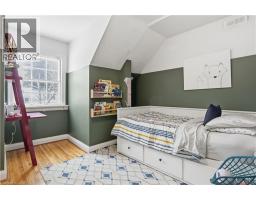 115 ROSLIN Avenue S - 22