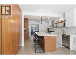 115 ROSLIN Avenue S - 8