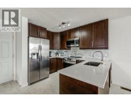 711 SOUTHWOOD Way - 11