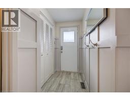 285 SANDOWNE Drive UnitNo. 1 - 19