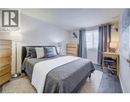 285 SANDOWNE Drive UnitNo. 1 - 26