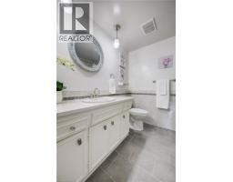 285 SANDOWNE Drive UnitNo. 1 - 29