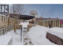 285 SANDOWNE Drive UnitNo. 1 - 35