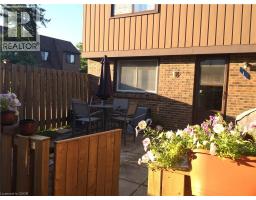 285 SANDOWNE Drive UnitNo. 1 - 42