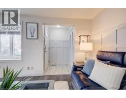 285 SANDOWNE Drive UnitNo. 1 - 5