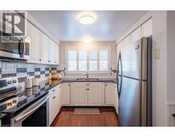 190 BROKEN OAK Crescent - 22