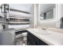 234 HEAD Street N - 12