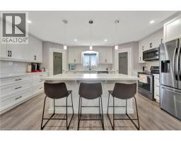 12 ALBERT Street - 11