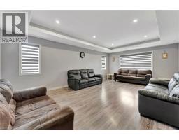 12 ALBERT Street - 12