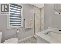 12 ALBERT Street - 17