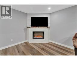 12 ALBERT Street - 25