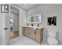 100 CLAYTON Street - 16