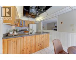 21 SANDCLIFFE Place - 15