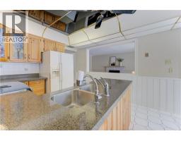 21 SANDCLIFFE Place - 18