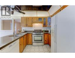 21 SANDCLIFFE Place - 19