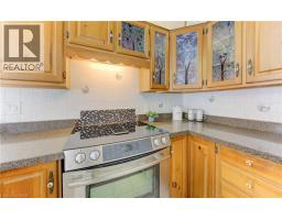 21 SANDCLIFFE Place - 23