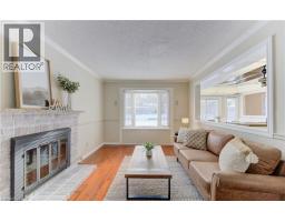 21 SANDCLIFFE Place - 25