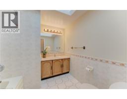 21 SANDCLIFFE Place - 34