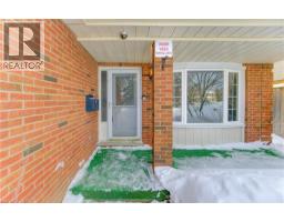 21 SANDCLIFFE Place - 4