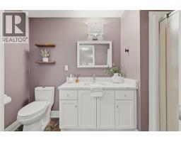 279 HIGHBROOK Crescent - 21