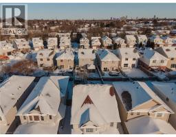 279 HIGHBROOK Crescent - 41