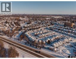 279 HIGHBROOK Crescent - 46