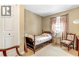 11 JOHN DAVIES Drive - 18