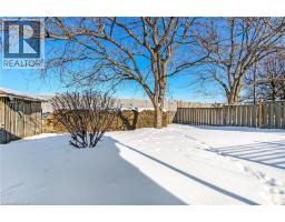 13 CHURCHILL Circle - 27