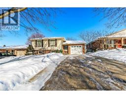 13 CHURCHILL Circle - 29