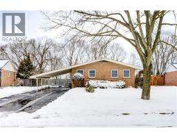 443 MAGNOLIA Crescent - 1