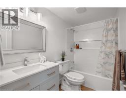 34 OAKHILL Drive UnitNo. 20B - 17