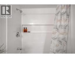 34 OAKHILL Drive UnitNo. 20B - 18