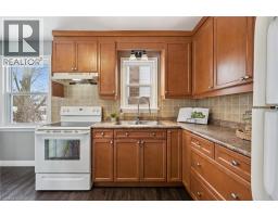 106 BELMONT Avenue W - 13