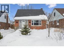 106 BELMONT Avenue W - 2