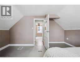 106 BELMONT Avenue W - 22