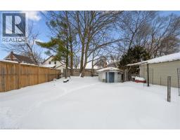 106 BELMONT Avenue W - 32