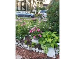 106 BELMONT Avenue W - 37